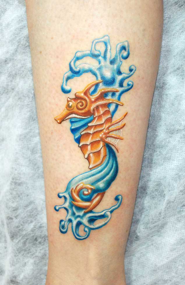 tatouage hippocampe 83