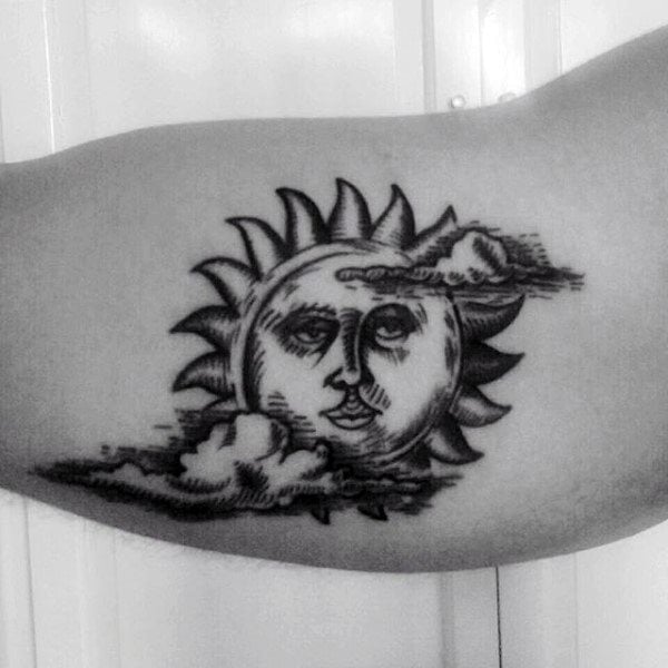 tatouage soleil 356