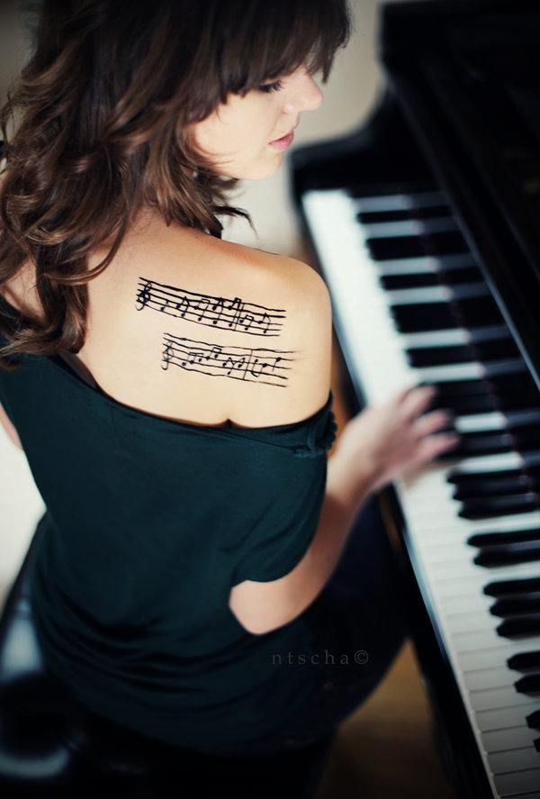 tatouage musique 157