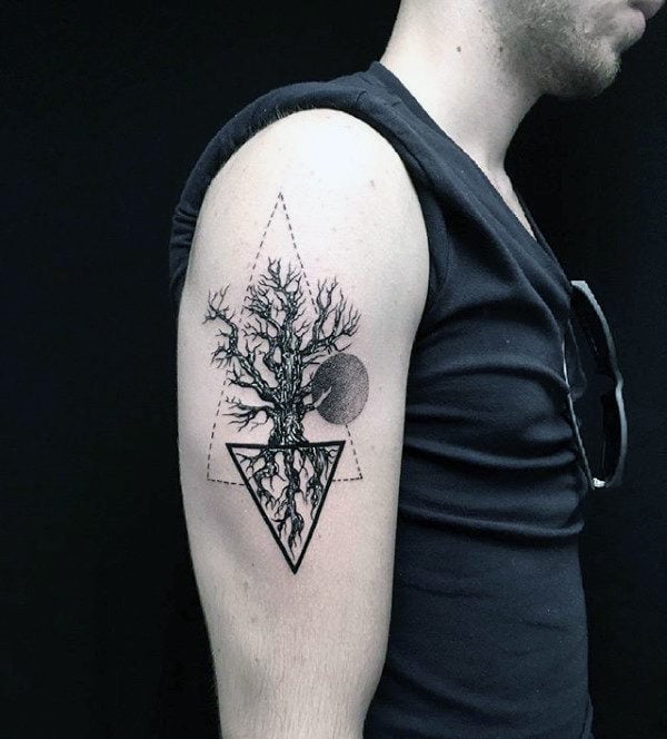 tatouage racines arbre 81