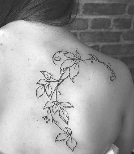 tatouage fleur grimpante 146