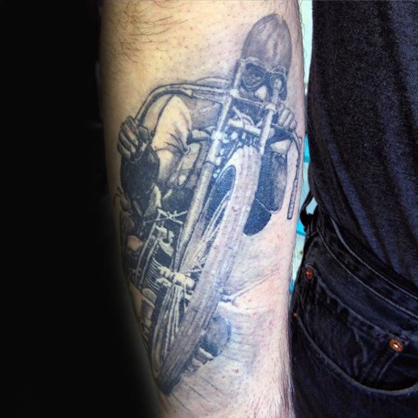 tatouage motard 88