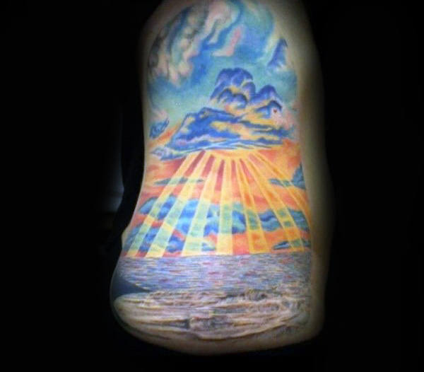 tatouage coucher de soleil 153
