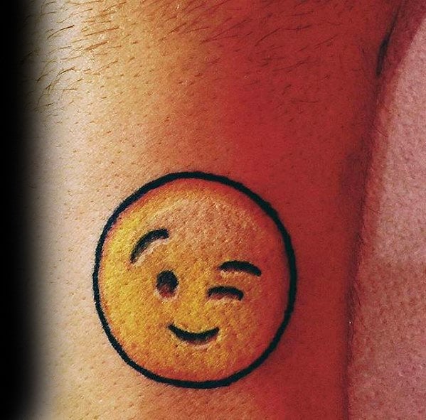 tatouage emoji 41
