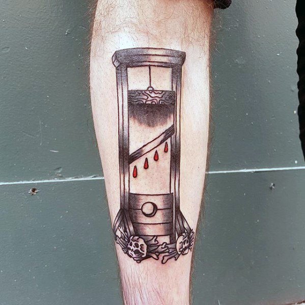 tatouage guillotine 61
