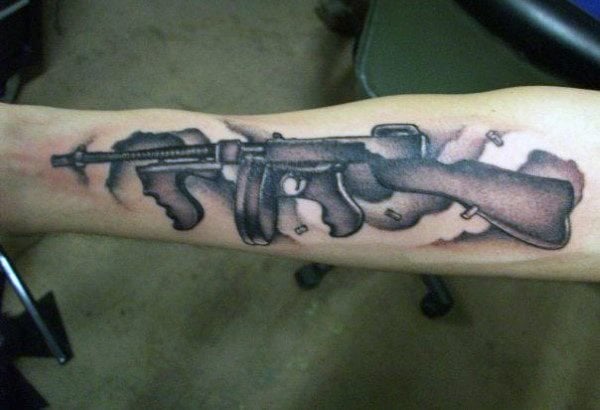 tatouage pistolet 06