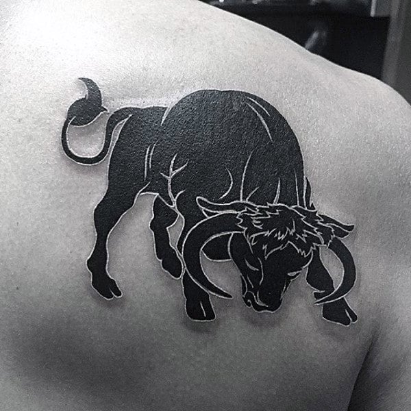 tatouage signe taureau 14
