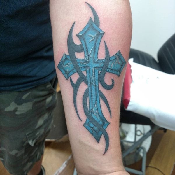 tatouage croix 194