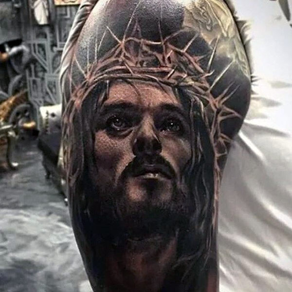 tatouage jesus christ 250