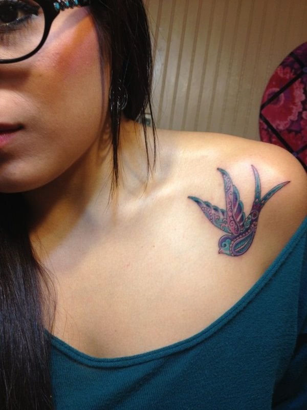 tatouage oiseau 234