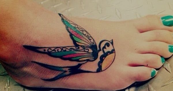 tatouage oiseau 256