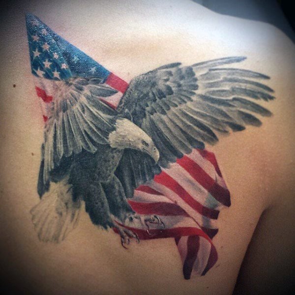 tatouage oiseau 682