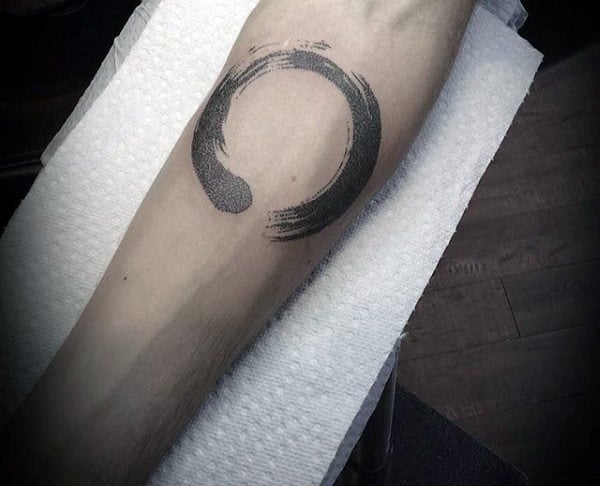 tatouage enso circle zen 87