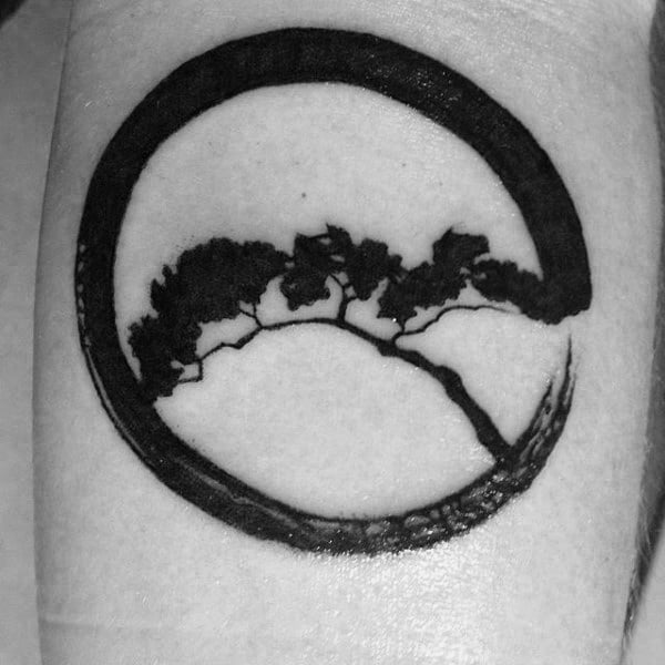 tatouage enso circle zen 99