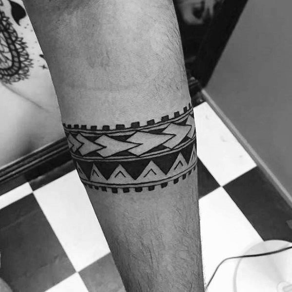 tatouage bracelet tribal 65