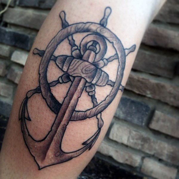 tatouage gouvernail de bateau 42