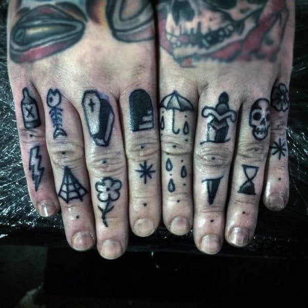 tatouage jointures des doigts 05