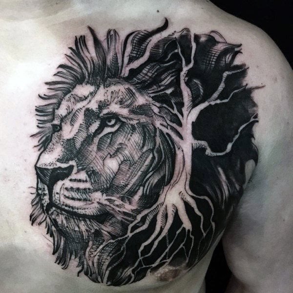 tatouage lion poitrine 13