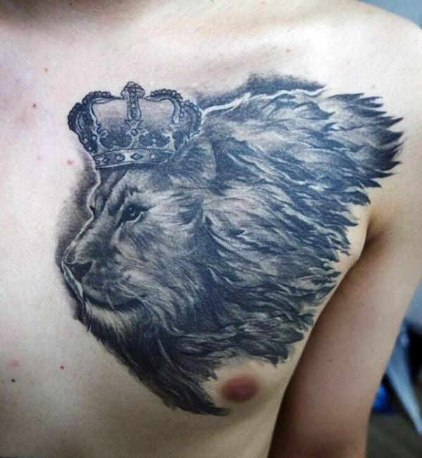 tatouage lion poitrine 53