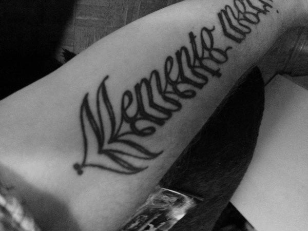 tatouage memento mori 01