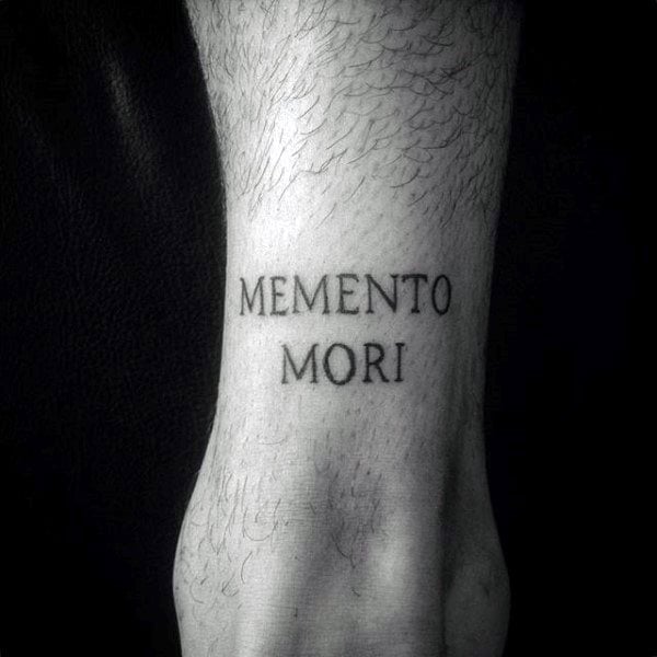 tatouage memento mori 109