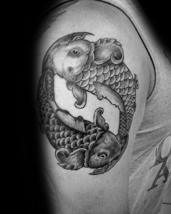 tatouage poissons koi yin yang 40