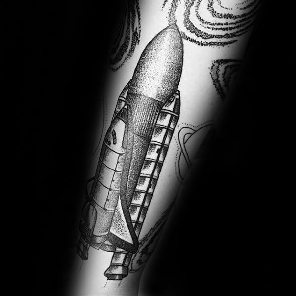 tatouage vaisseau spatial 74