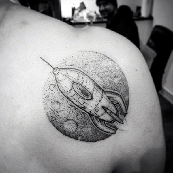 tatouage astronomie 37