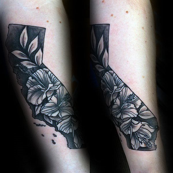 tatouage fleur hibiscus 132