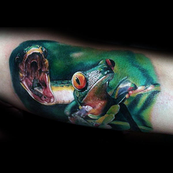 tatouage grenouille 214