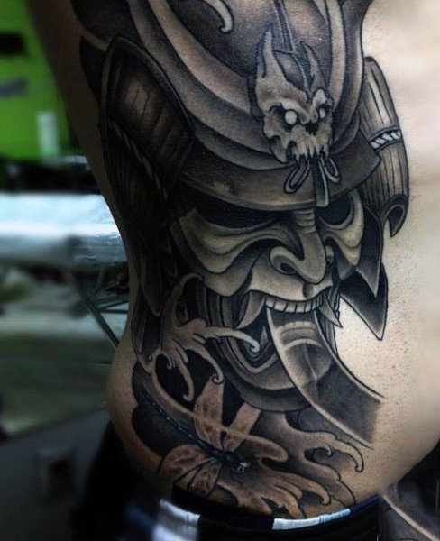 tatouage samourai 85