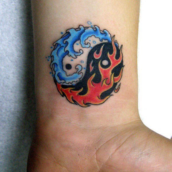 tatouage yin yang 107