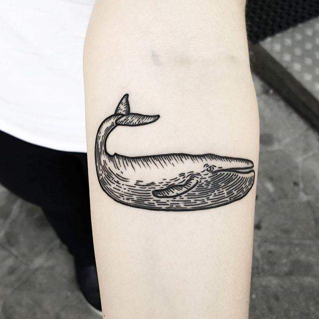 tatouage baleine 35