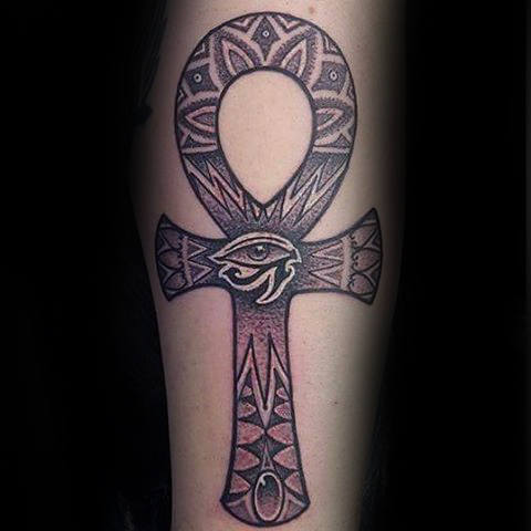 tatouage croix ankh 11