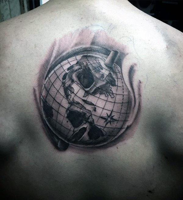 tatouage globe terrestre 103