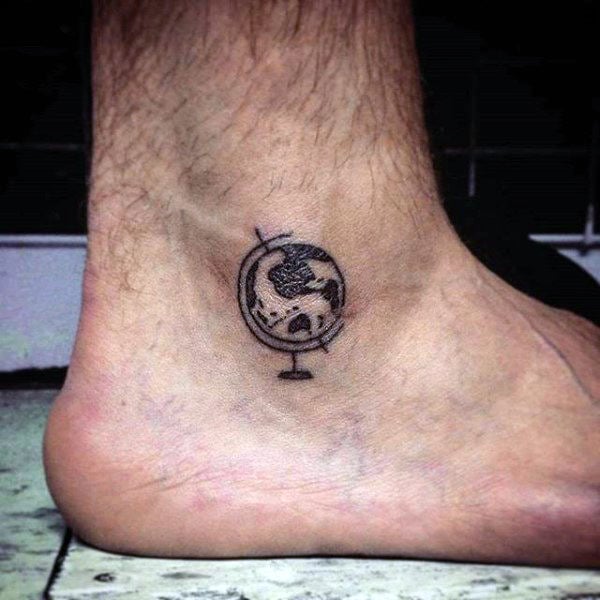 tatouage globe terrestre 127