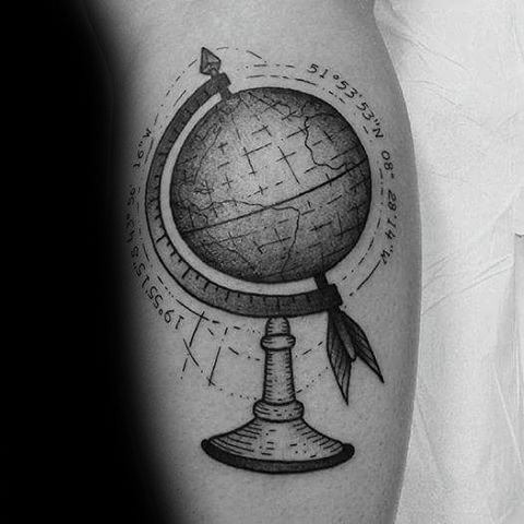 tatouage globe terrestre 33