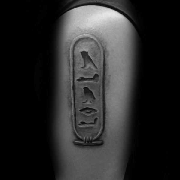 tatouage hieroglyphes 13