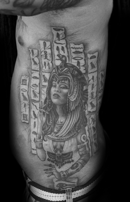 tatouage hieroglyphes 25