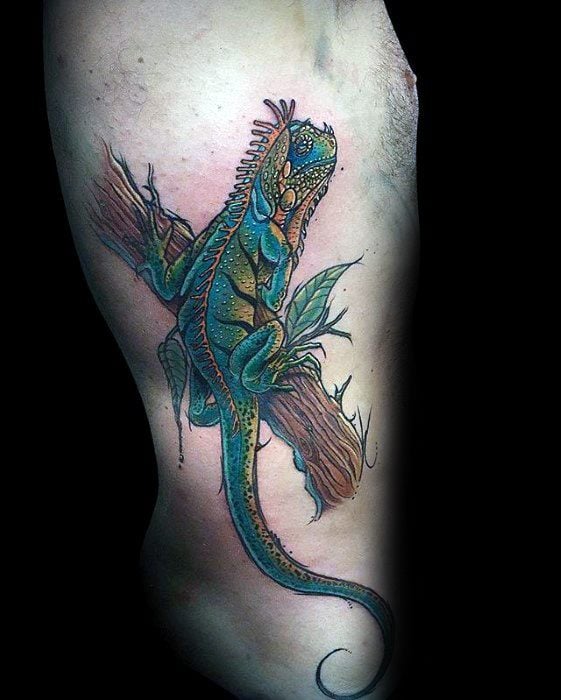 tatouage iguane 33