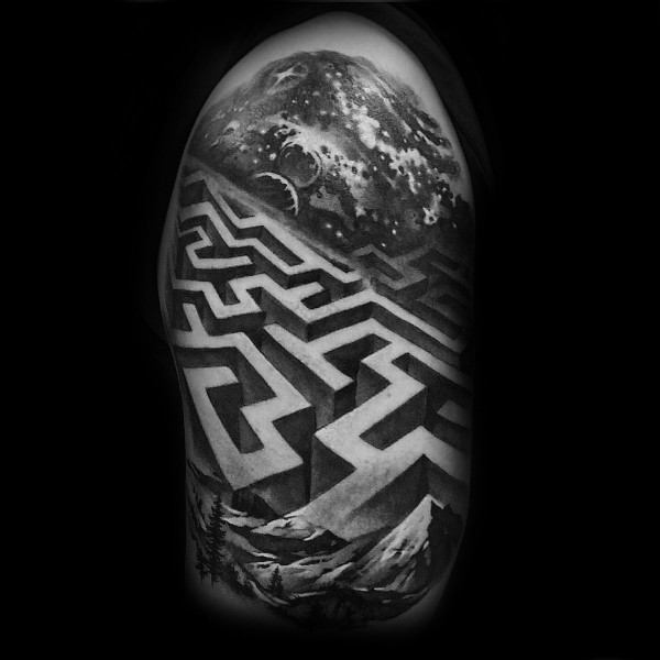 tatouage labyrinthe 61