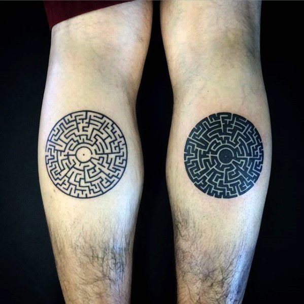 tatouage labyrinthe 75