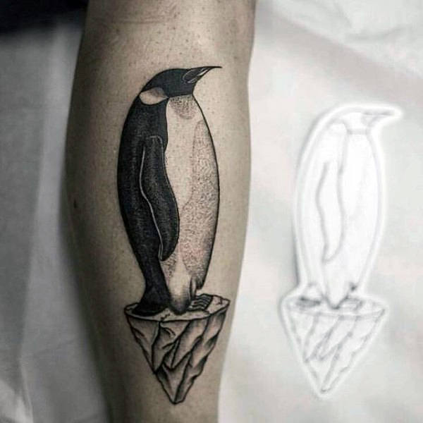 tatouage pingouin 97
