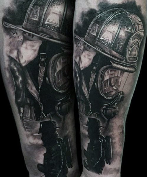 tatouage pompier 23