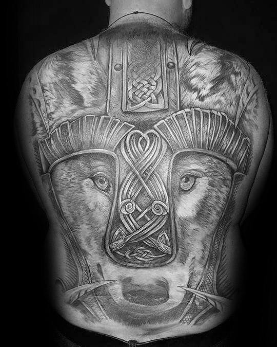 tatouage loup celtique 49