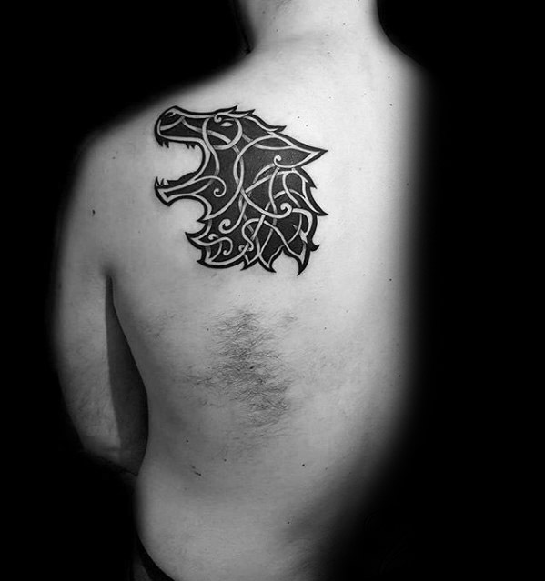 tatouage loup celtique 75