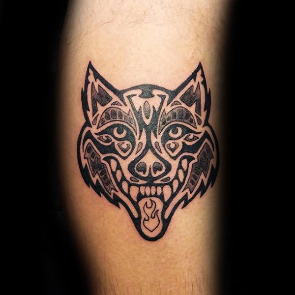 tatouage loup tribal 27