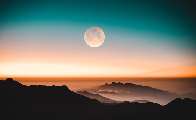 Que signifie rêver de la lune ? Des interprétations adaptées à votre vie