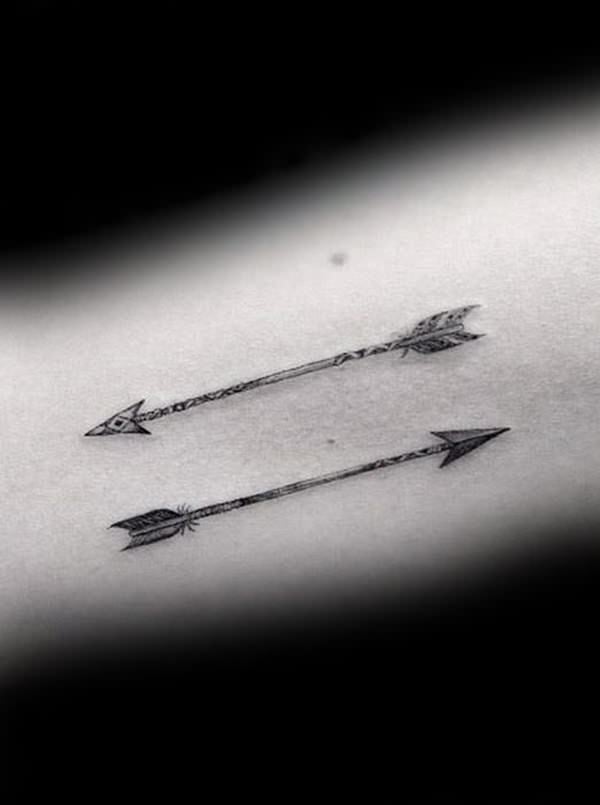 tatuaggio freccia 130