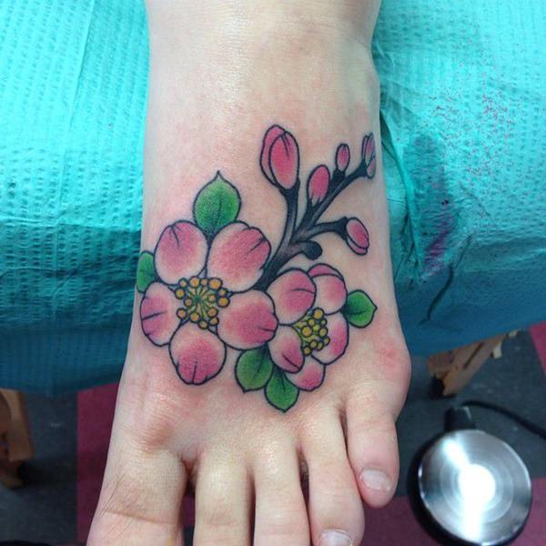 tatuaggio fiori di ciliegio 120
